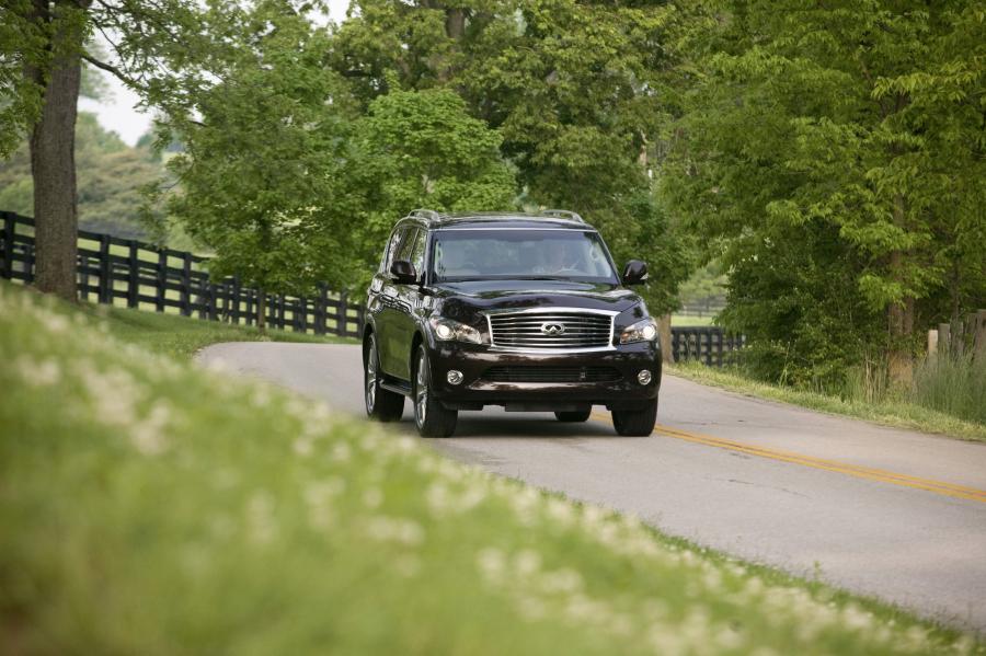  Infiniti QX56 2011 года  (фото 66 из 74)